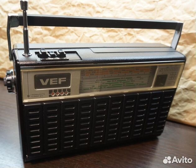 Радиоприемник VEF spidola 232