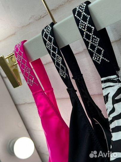 Трусы стринги со стразами