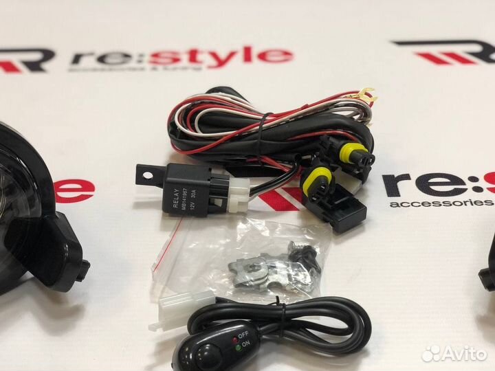 Туманки Nissan NV200 R1648