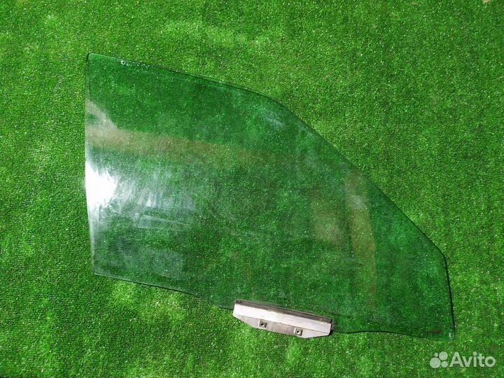 Стекло дверное переднее правое Daewoo Espero седан