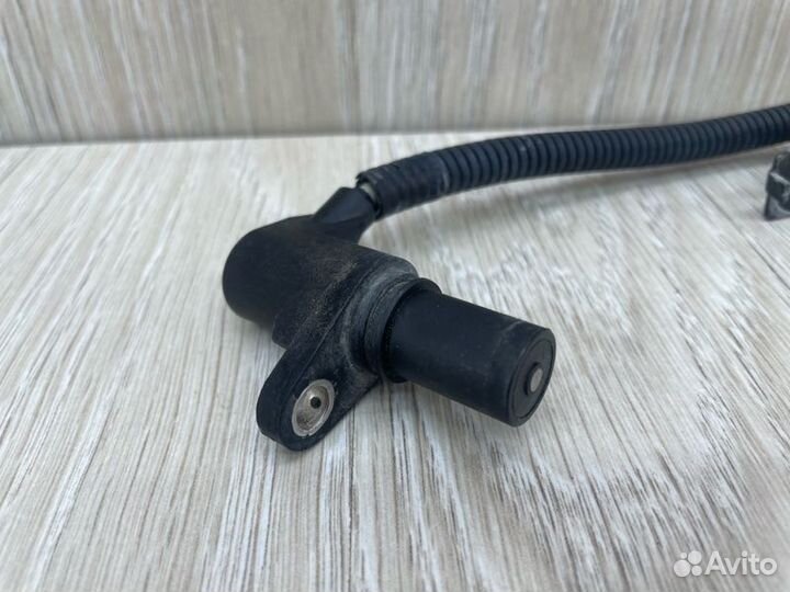 Датчик положения коленвала Kia Rio