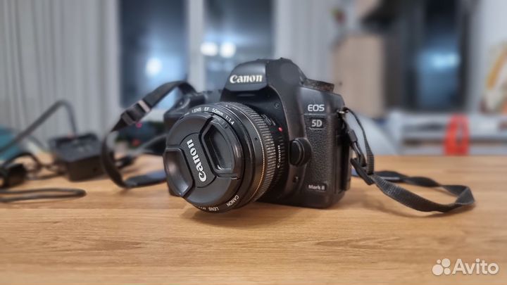 Фотоаппарат Canon 5D mark II + Canon 50mm 1:1.4