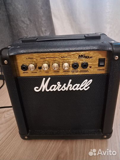 Гитарный комбоусилитель marshall