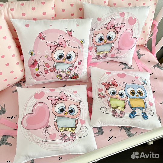 Бортики подушки в кроватку (новые )