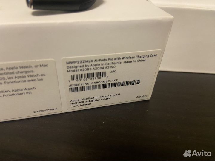 Кейс для airpods pro 1 и правый наушник