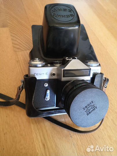 Плёночный фотоаппарат Zenit - E