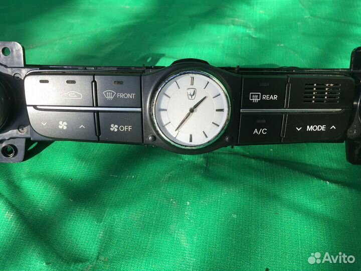 Блок управления отопителем Hyundai Equus 2012