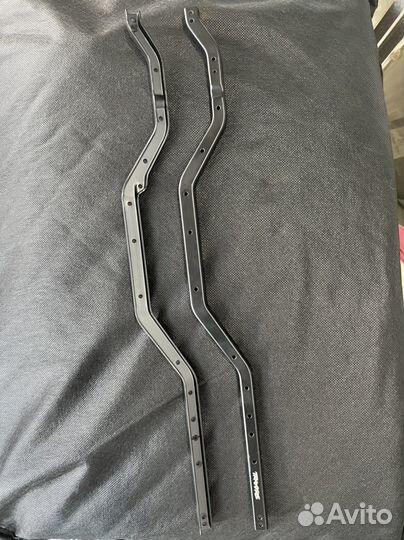 Шасси Traxxas TRX-4 Defender 324 мм TRA8220