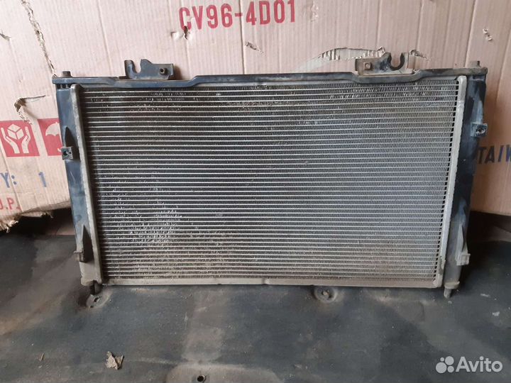 Радиато охлаждения priora lux с кондеем