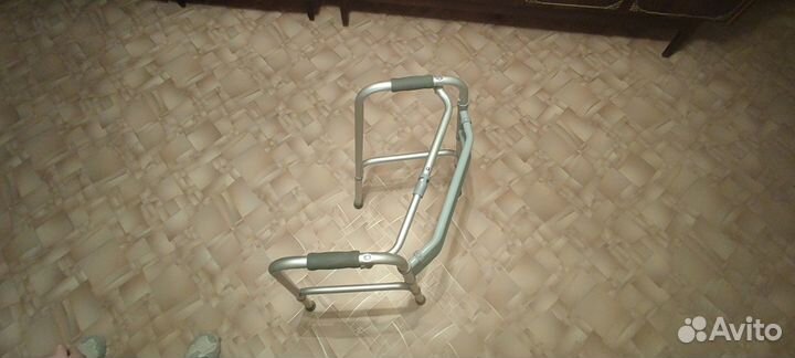 Ходунки для взрослых