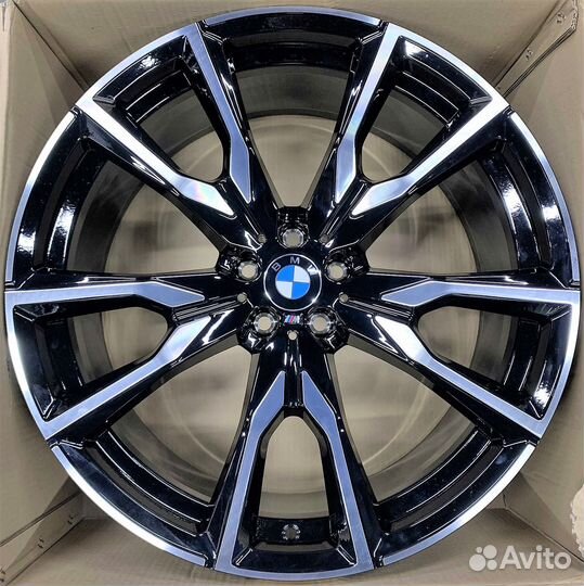 Диски 755 M-стиль на BMW бмв X5 G05 R22
