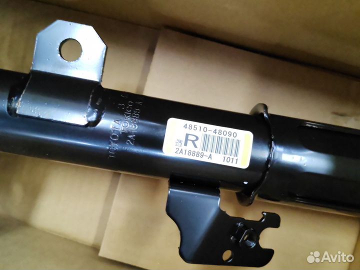 Амортизаторы передней подвески lexus rx300 330 350