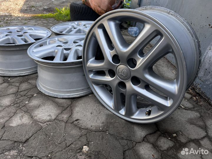 Оригинал Toyota R16*5*114,3