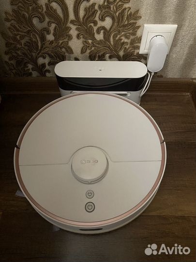 Продам робот пылесос 360 s7