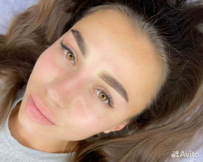 Татуаж губ и бровей