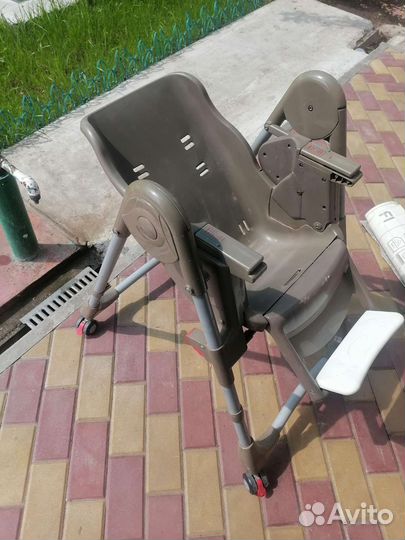 Стульчик для кормления