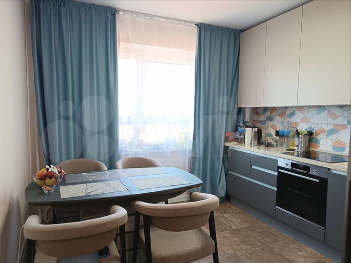 2-к. квартира, 56 м², 12/26 эт.