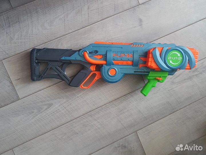 Бластер nerf