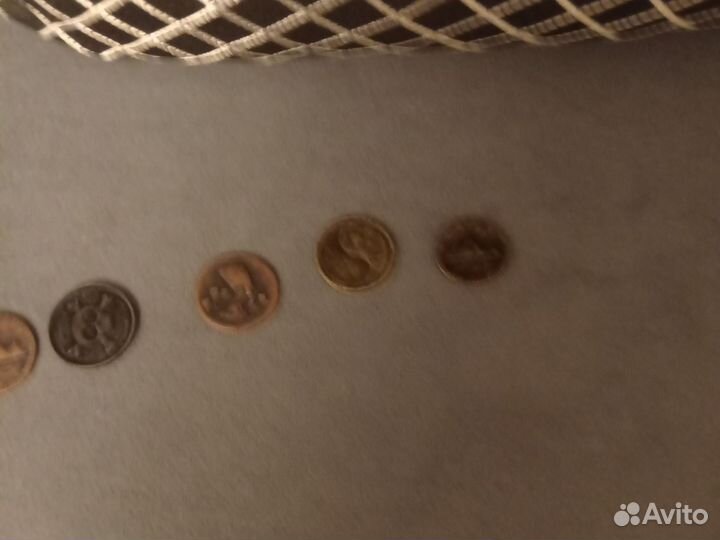 Монеты из пятерочки и магнита