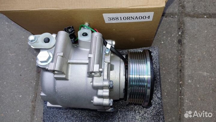 Компрессор кондиционера honda civic 4D