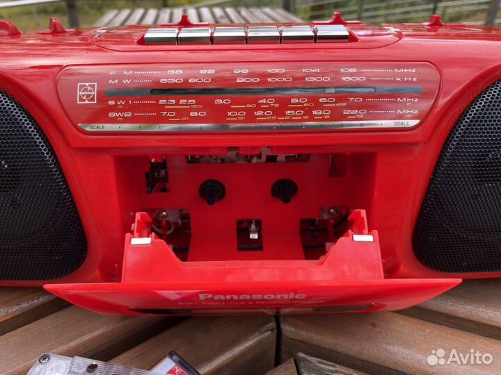 Магнитофон Panasonic RX-FS 430 красный