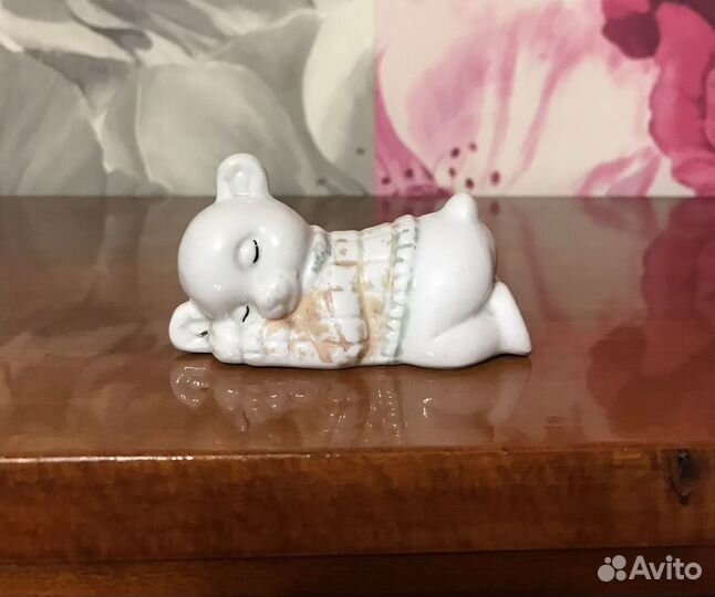 Фарфоровые статуэтки