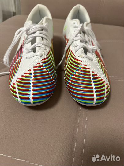 Бутсы adidas predator