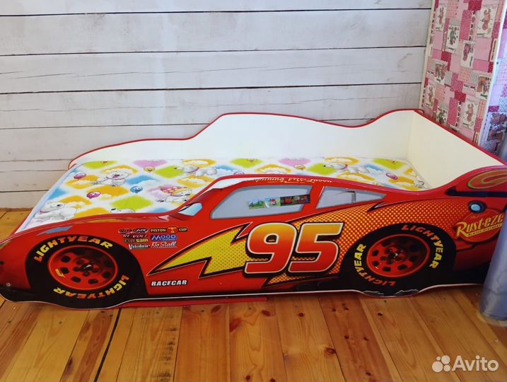 Кровать детская