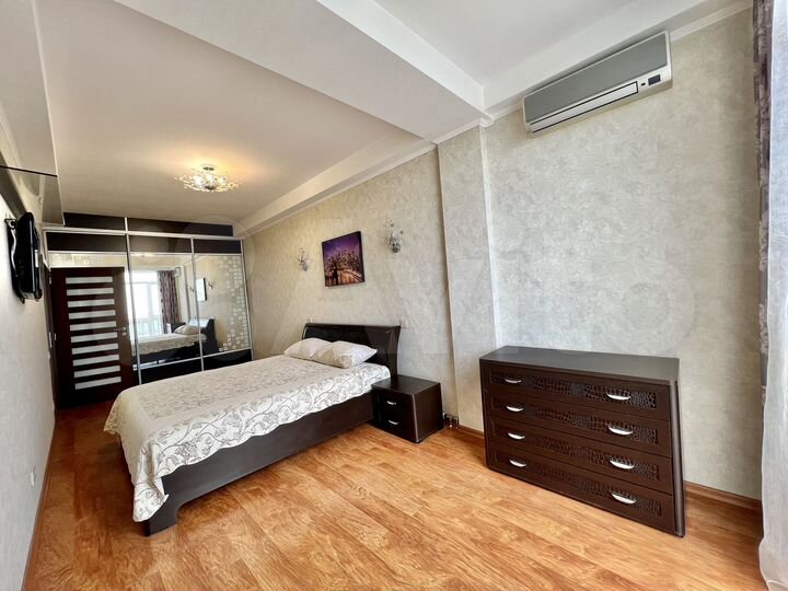 2-к. квартира, 75 м², 12/15 эт.