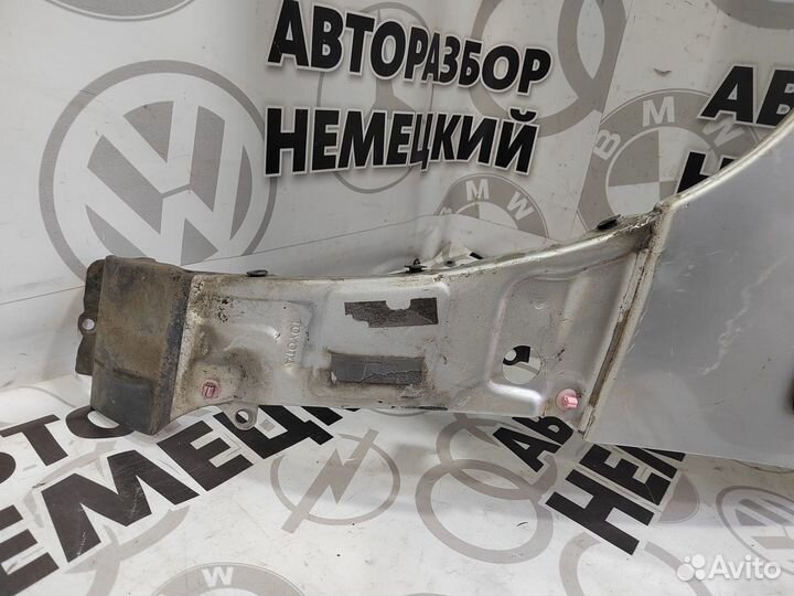 Крыло переднее левое Lexus RX 300