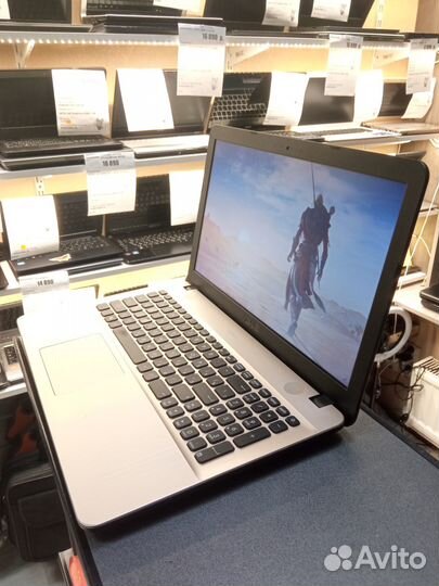 Быстрый, производительный Ноутбук Asus