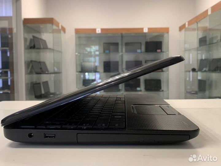 Ноутбук Toshiba (Core i3-2370M/ 4gb ram/ 500gb)