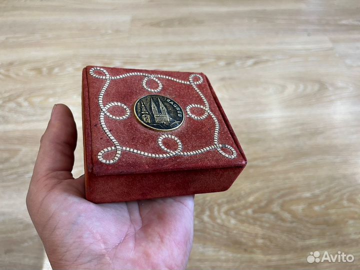 Шкатулка винтажная