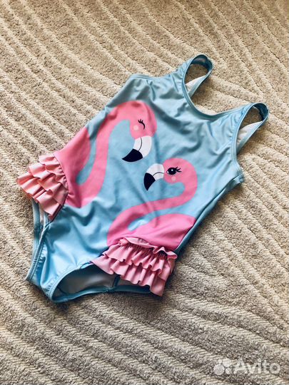 Купальник слитный новый с фламинго