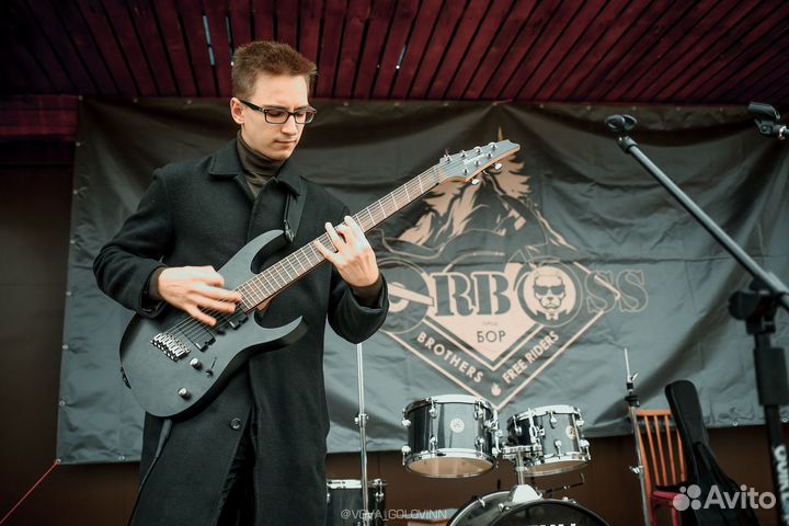 Уроки игры на гитаре / электрогитаре (Репетитор)