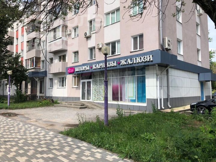 Сдам торговое помещение, 81.4 м²
