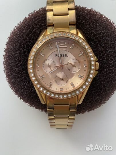Часы fossil женские