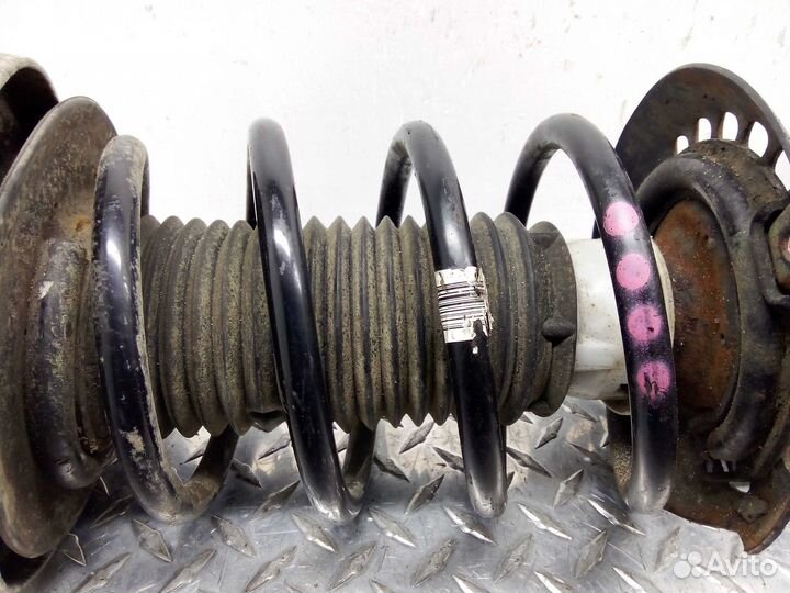 Амортизатор передний L Mercedes E-klasse W212 2123