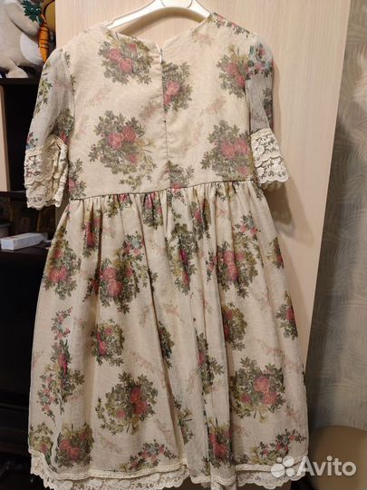 Платье на девочку 128-134
