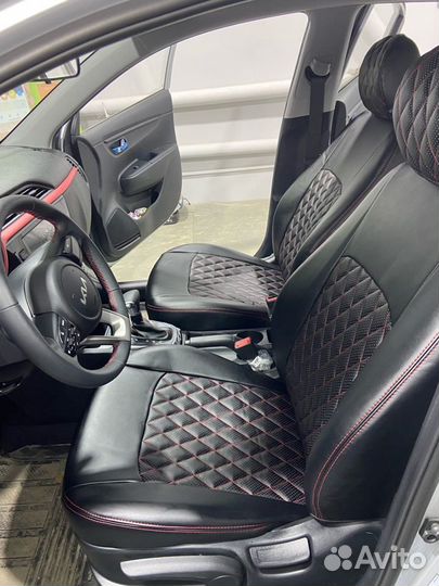 Чехлы Ford Focus 3 11+ красный ромб