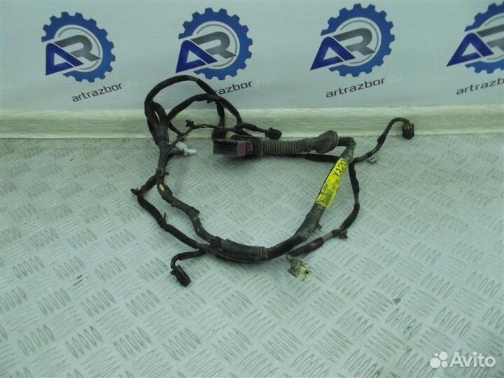 Проводка двери пер.лев Kia Sorento 1 BL 2.5 D4CB