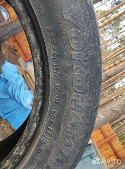 Yokohama Parada Spec-X 225/60 R18 100H