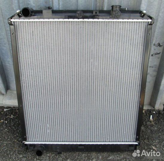 Радиатор пластинчатый Isuzu Elf