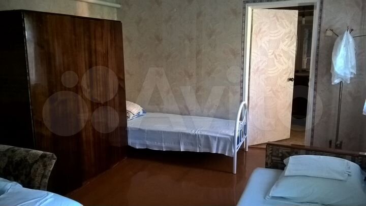 Дом 35 м² на участке 4 сот.