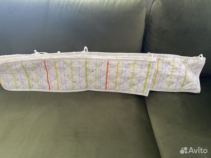 Продам бортик для деткой кроватки