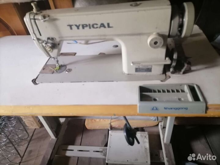Швейная промышленная машинка на 220вт