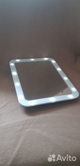 Зеркало с подсветкой