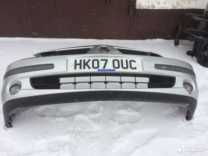 Бампер передний рено лагуна 2 2007 год