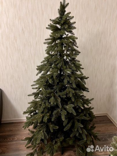 Елка искусственная