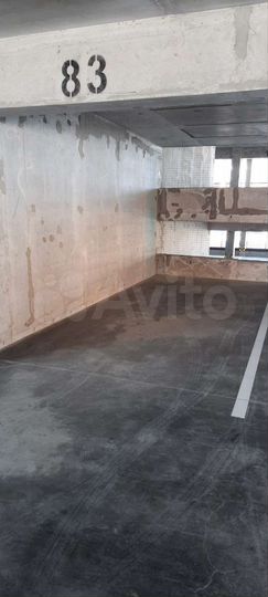 Машиноместо, 14 м²